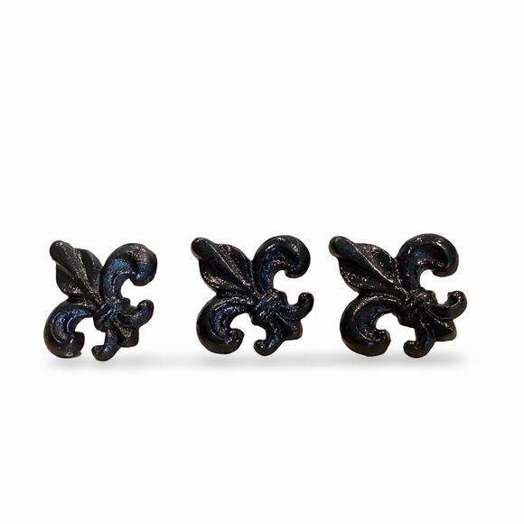 Fleur De Lis Cast Iron Drawer Knobs - Picture 1 of 5